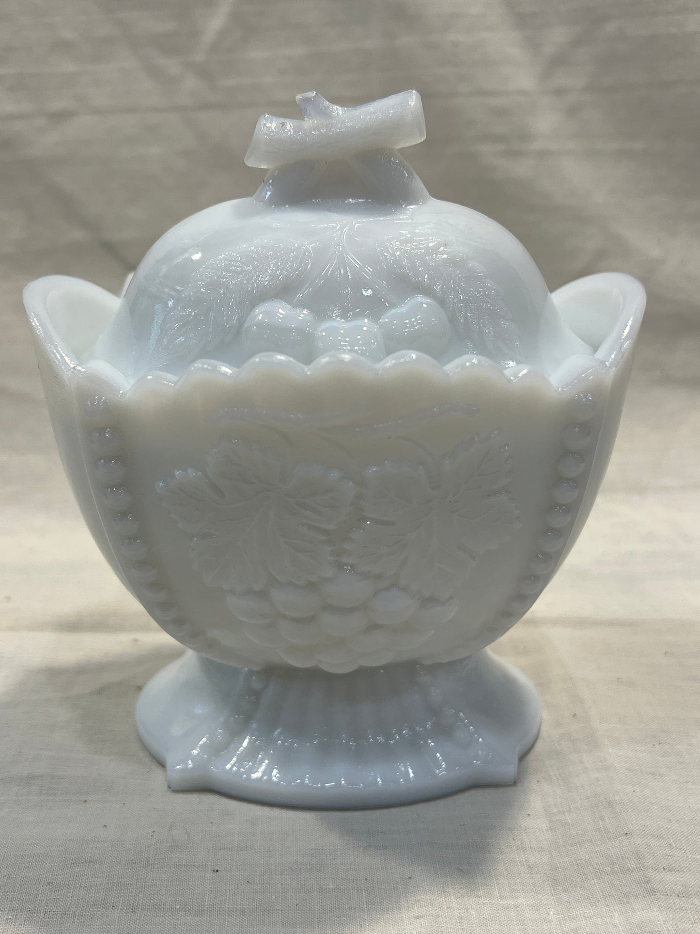 VGT Westmoreland Milk Glass Sugar with Lid Grape and Cherries
